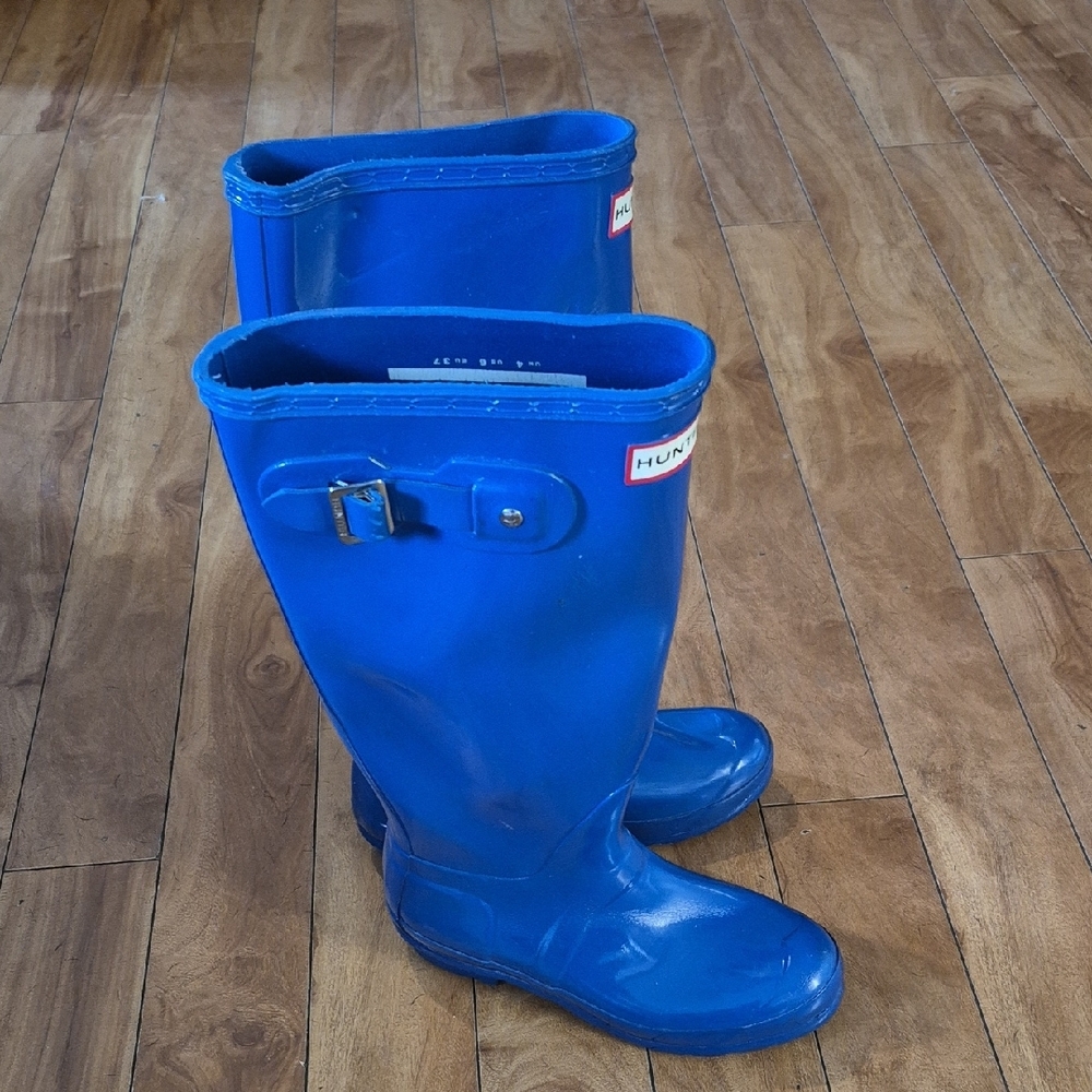Hunter Blue Women's Rain Boots - Picture 4 of 7